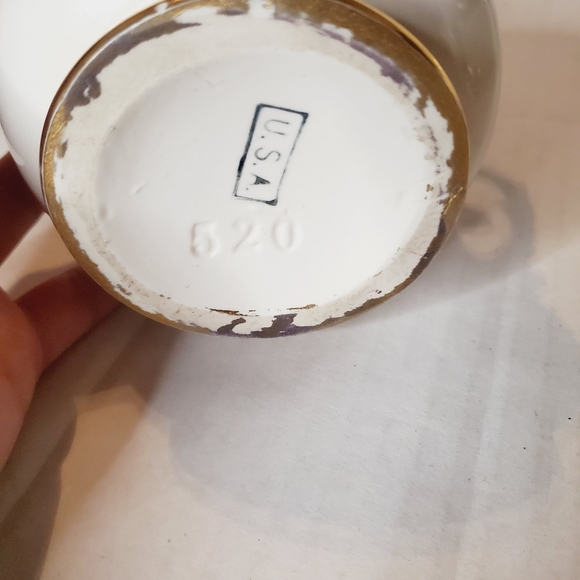 Vintage Rare Boden 520 White Ornate gold trim lovers Summer scene set 2 Vases - Picture 5 of 11